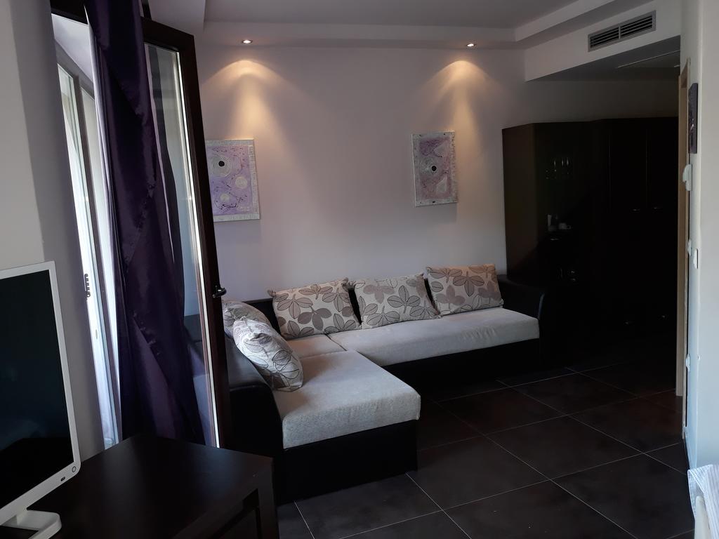 Private Apartments In Hotel Dolce Vita Altın Kumlar Dış mekan fotoğraf